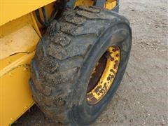 items/609e2ae04c15eb11844100155d72eb61/2016gehlv400skidsteer_9a267bf89bfd467d99c7ceb005c0e38c.jpg