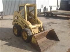 1980 New Holland L325 Skid Steer 