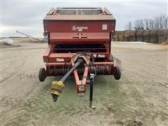 2005 Hesston 814 Round Baler BigIron Auctions