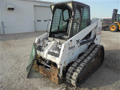 Bobcat T200 Skid Steer 