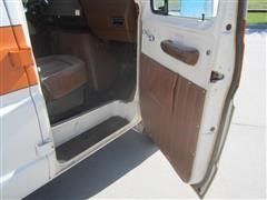 items/60d3c742215be41180bd00155de187a0/1981fordeconolineambulance