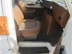 items/60d3c742215be41180bd00155de187a0/1981fordeconolineambulance