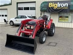 2015 Mahindra 1538H 4WD Compact Utility Tractor W/Loader 