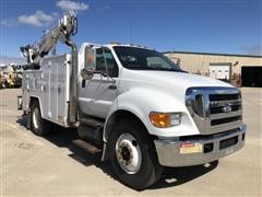 2007 Ford F650 XLT Super Duty Service Truck 