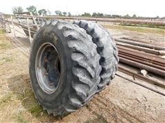 Case IH 7140 Magnum MFWD 16.9-26 Front Tractor Tires & Rims 