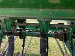 items/62259e91cfbaea11bf2100155d72eb61/johndeere8300graindrill-51.jpg