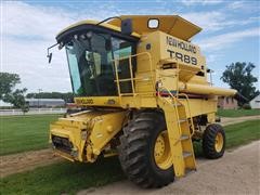 2003 New Holland TR89 Combine 