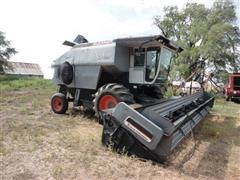 items/631988daae1ee41180be00155de252ff/1980gleanern6combine