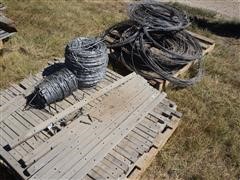 High Tensile Electric Fence W/Wooden Posts 