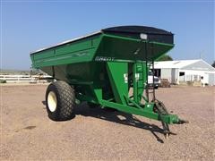 2016 Brent 882 Grain Cart 