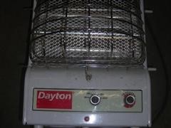 Dayton 3VU31 Electric Heater 