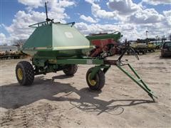 John Deere 777 Air Seeder Cart 