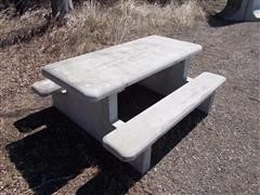 Hanson Silo 6' Precast Concrete Picnic Table 
