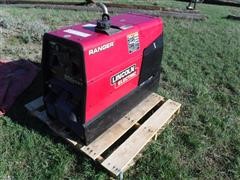 Lincoln Electric Ranger 250 Gas Powered Portable Electric Welder/Generator 