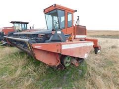 1990 MacDon 7000 Swather W/MacDon Series III 16' Auger Header 