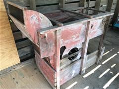 AT Ferrell & Co, Grain Company The Clipper Antique Grain Seed Cleaner 