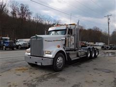 2015 Kenworth W900 Tri/A Truck Tractor 