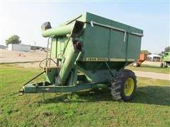 items/68996fa40240e41180be00155de1c209/johndeere400graincart-2