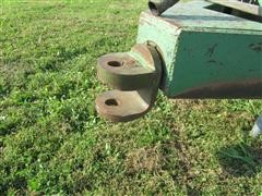 items/68996fa40240e41180be00155de1c209/johndeere400graincart-2