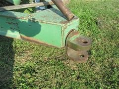 items/68996fa40240e41180be00155de1c209/johndeere400graincart-2