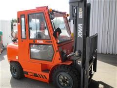 2016 Vmax FD35 Forklift 