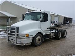 2003 Volvo T/A Truck Tractor 