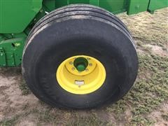 JD 568 Baler 039.JPG