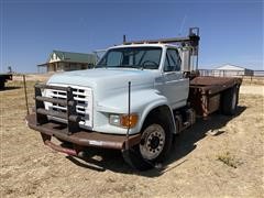 1996 Ford F800 S/A Gin Pole Truck W/Winch & Rolling Tailboard 