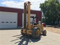 1996 John Deere 482C Forklift 