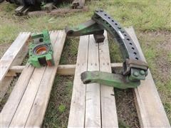 John Deere Swinging Drawbar Hitch 