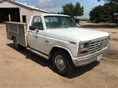 1984 Ford F250 Service Truck 