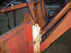 items/6e3946fa5660e41180bd00155de187a0/allischalmers7060tractorwithloader