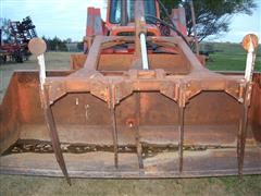 items/6e3946fa5660e41180bd00155de187a0/allischalmers7060tractorwithloader