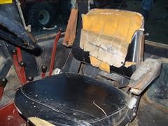 items/6e3946fa5660e41180bd00155de187a0/allischalmers7060tractorwithloader