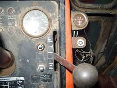 items/6e3946fa5660e41180bd00155de187a0/allischalmers7060tractorwithloader