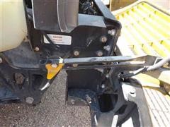 items/6e6c84579216e41180be00155de252ff/car