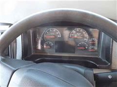 items/6e6c84579216e41180be00155de252ff/car