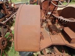 items/6ed4bce54729e41180be00155de252ff/1935mccormick-deeringw30tractor