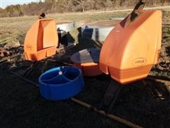 Sioux Steel & Pride Of The Farm Mineral Feeders 