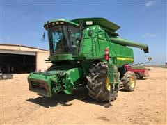 2004 John Deere 9760 STS Combine 