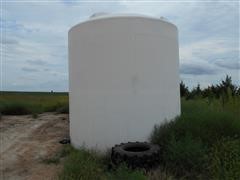 2013 10,000 Gallon Poly Tank 