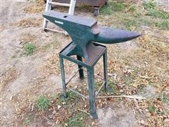 Centaur Burlington Wisc Company 56 Anvil 