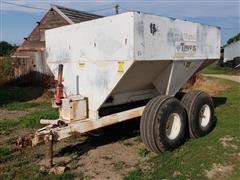 Dempster Clipper 250S Pull Type Dry Fertilizer Spreader 