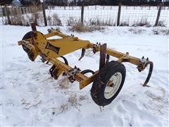 Landoll 10' 7 Shank Chisel Plow 