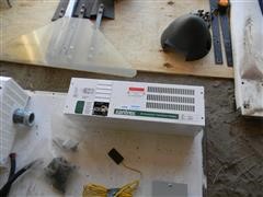 items/747ab03e5755e41180bd00155de187a0/magnasineenergyms-448paems-paeseriesinvertercharger