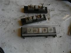 items/747ab03e5755e41180bd00155de187a0/magnasineenergyms-448paems-paeseriesinvertercharger