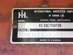 items/748bed2bdb45e41180bf00155de1c209/ih45cultivator