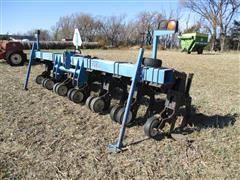 Kinze 1500 6 Row Crop Cultivator/Ridger 