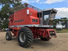 Massey Ferguson 8560 Combine 