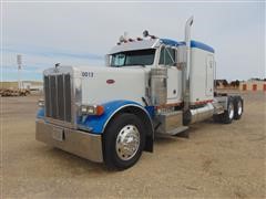 1995 Peterbilt 379 Flat Top T/A Truck Tractor 